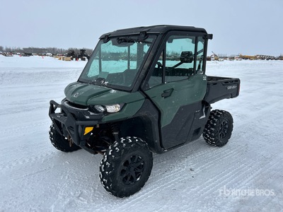 2023 Can-Am 4x4 Side By Side