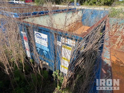 22 ft 30 cyd Roll-Off Container