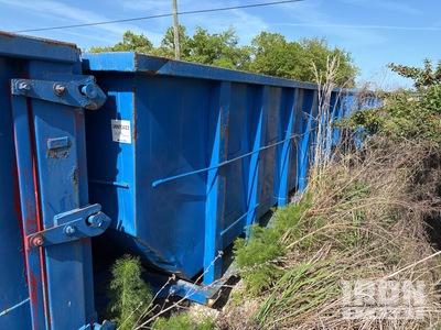 22 ft 30 cyd ロールオフ・ビン