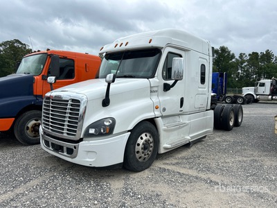 2019 Freightliner Cascadia 125 6x2 トラックトラクター（T/A） (Inoperable)