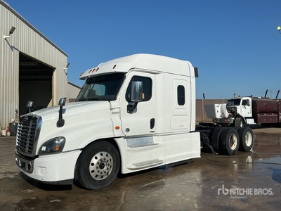 2019 Freightliner Cascadia 125 6x2 T/A Sleeper Truck Tractor (Inoperable)