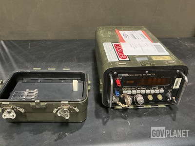 Fluke 8125A Digital Multimeter