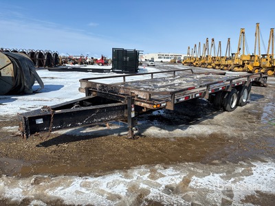 2015 Charger EHB108 25 ft T/A Apparatuur aanhangwagen (Inoperable)