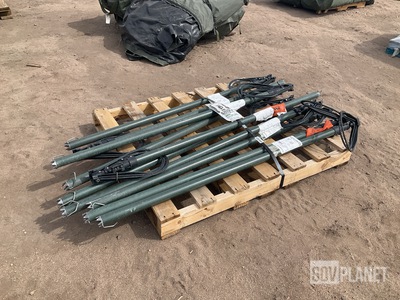 (5) VAW 12833 Support Poles