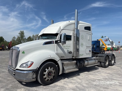 2020 Kenworth T680 6x4 Cabina con cuccetta per trattore stradale