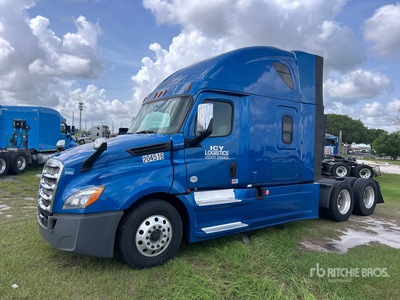 2020 Freightliner Cascadia 126 6x4 T/A Sleeper Truck Tractor