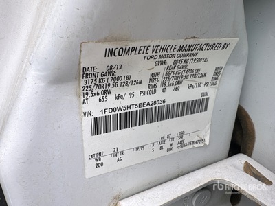 2014 Ford F-550 Flatbed Truck