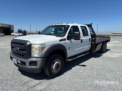 2014 Ford F-550 4x4 Crew Cab Autocarro cassone fisso