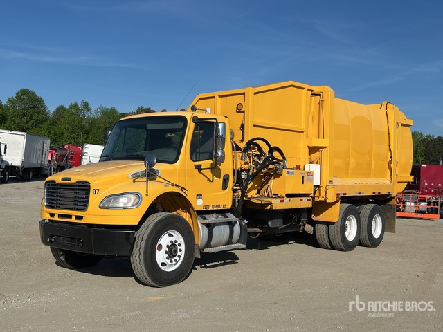 2015 Freightliner M2 106 6x4 Side Loader Waste Collection Truck