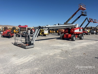 2012 JLG 860SJ 4WD Diesel Piattaforma monobraccio
