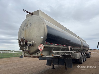 2006 Advance 8454 gal B-Train Lead Tanker Trailer