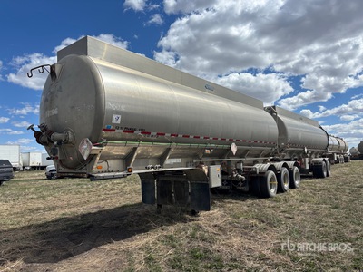 2004 Advance 8454 gal Super B-Train Lead Tanker Trailer