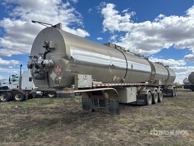 2009 Tremcar 32000 L Super B-Train Lead Tanker Trailer