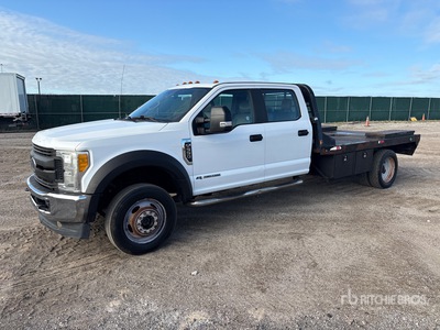 2017 Ford F-550 XLT 4x4 Crew Cab Flatbed Truck