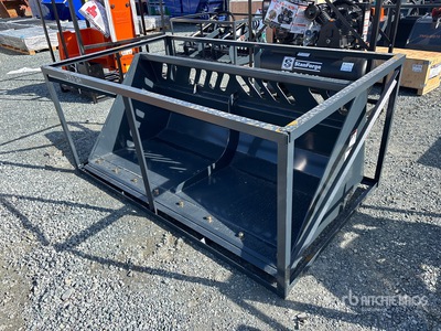StanForge SN72 72 in General Purpose Skid Steer Bucket (Unused)
