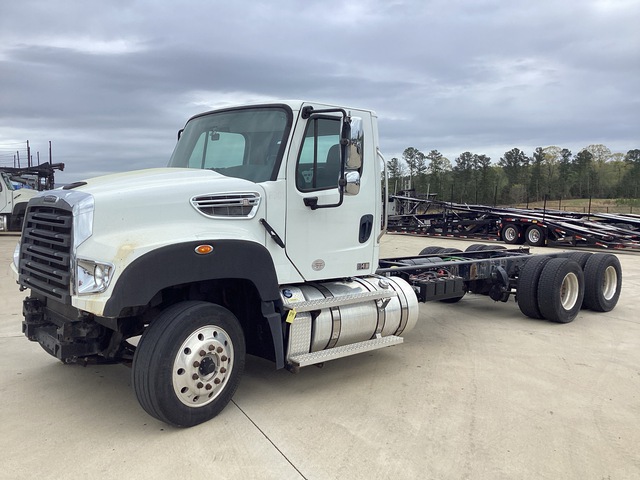 2020 Freightliner 114SD 6x4 Cab and Chassis