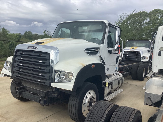 2020 Freightliner 114SD 6x4 Cab and Chassis