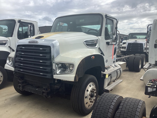 2020 Freightliner 114SD 6x4 Cab and Chassis