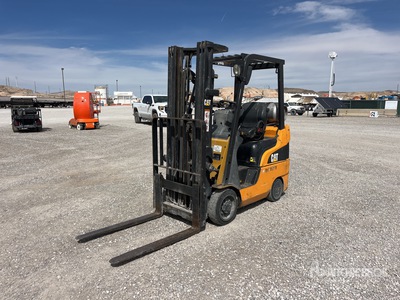 2006 Cat C3500 2700 lb Cushion Tire Forklift