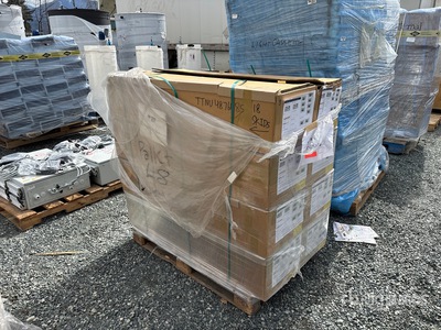 Quantity of (8) Light Cassettes Varios, herramientas manuales