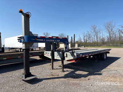 2014 Landoll 24 ft S/A Gooseneck Container Trailer