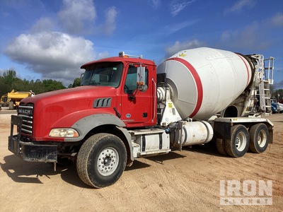 2016 Mack GU813 6x4 T/A Mixer Truck