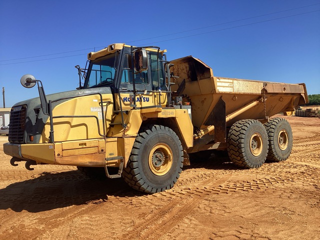 2015 Komatsu HM300-5 Articulated Dump Truck