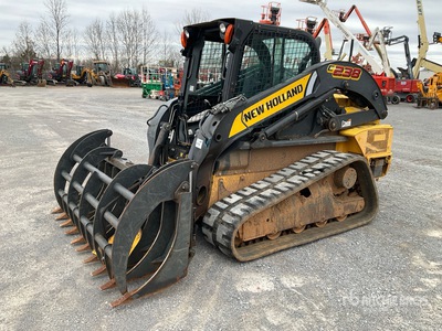 2014 New Holland C238 Compact Track Loader