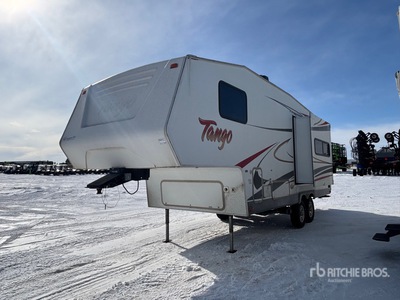 2009 Tango 27 ft T/A Travel Trailer