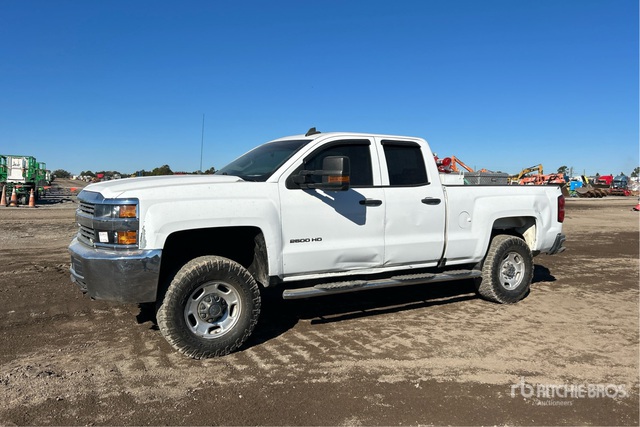 2016 Chevrolet Silverado 2500 Hd 2016 Chevrolet Silverado 2500Hd 4X4 Extended Cab Pickup