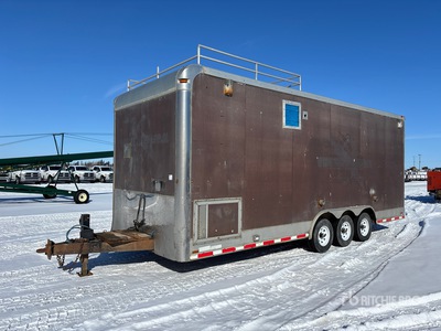 2009 Forest River Eliminator 24 ft Tri/A Enclosed Trailer