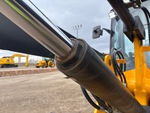 Hydraulics with Loader Lift Cylinders