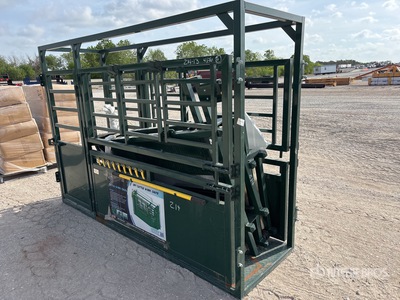 11 ft Squeeze Chute (Unused)