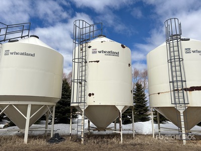 Wheatland +/- 2000 bu Hopper Getreidebehälter