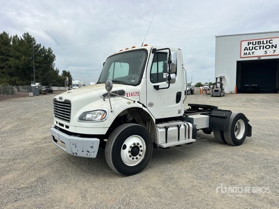 2015 Freightliner M2 106 4x2 S/A Day Cab Truck Tractor