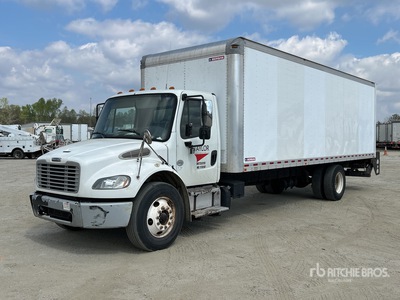 2016 Freightliner M2 106 4x2 Camion fourgon