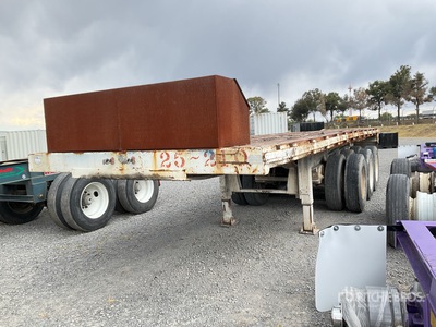 2012 CARROCERIAS ATRO 47 ton 26 ft Tri/A Plataforma / Remorque à plateau