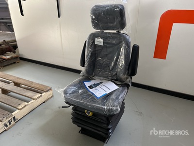 2026 GIYI Unused Excavator Seat (Unused)