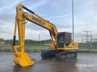 Komatsu PC200-8N1 Tracked Excavator
