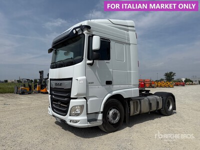 2020 DAF XF530FT 4x2 S/A Sleeper Truck Tractor