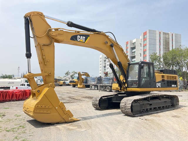 2013 Cat 349DL Tracked Excavator