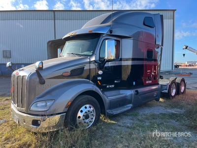2021 Peterbilt 579 6x4 Cabeza Tractora Cabina Dormitorio (Inoperable)