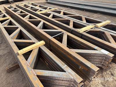 Quantity of (1) Bundle 18 in x 20 ft Metal Trusses