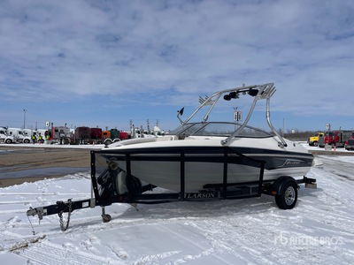 2011 Larson 18 ft Bateau pour wakeboard