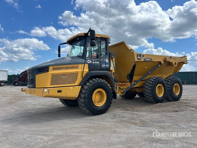 2022 John Deere 260E Camión Dumper Articulado