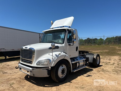 2016 Freightliner M2112 Cabina per trattore stradale 2 assi