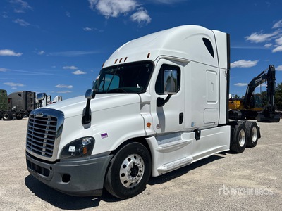 2020 Freightliner Cascadia 125 6x4 T/A Slaapcabine Trekker