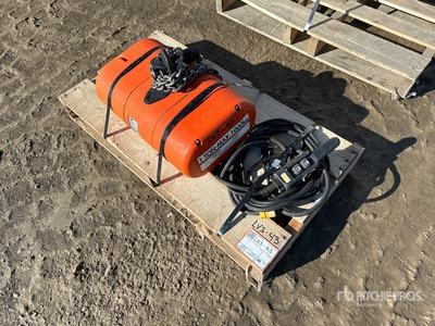 LodeStar Electric 1 ton Capacity Construction Hoist