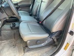 Cab with Seats/armrests