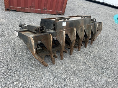 84 in Root Skid Steer Grapple